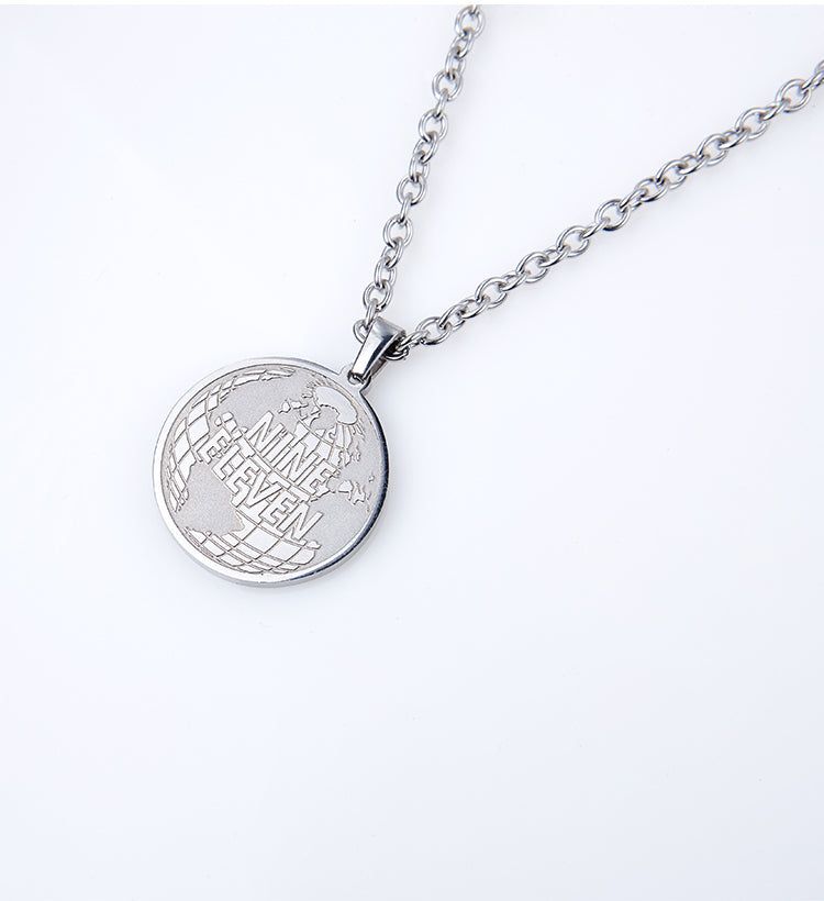 Nineeleven(ナインイレブン)の「Mini globe necklace(Accessories)」