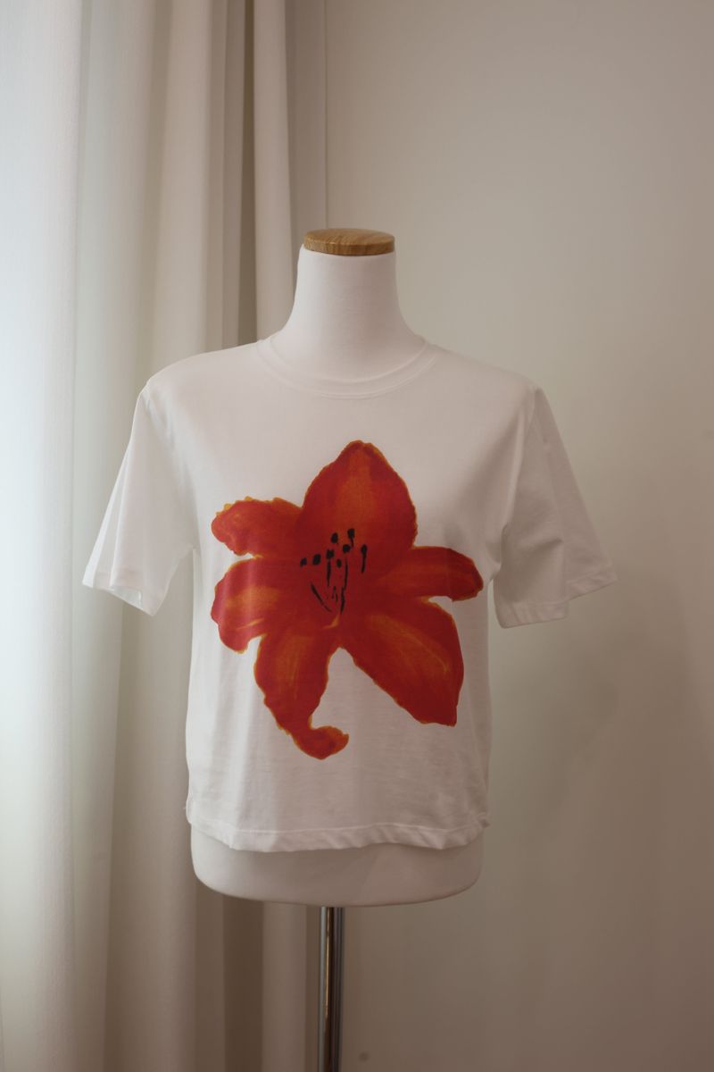 hibiscus tee