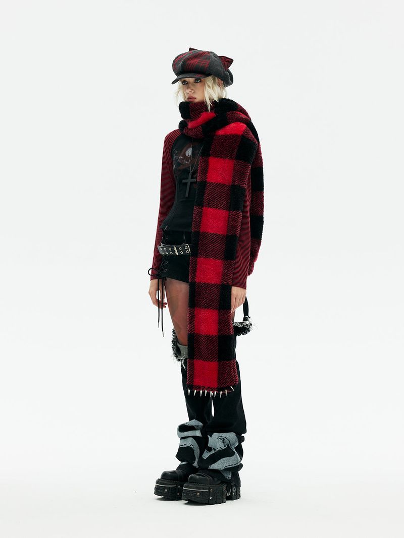 Emoha Asuka's punk cat ear newsboy hat
