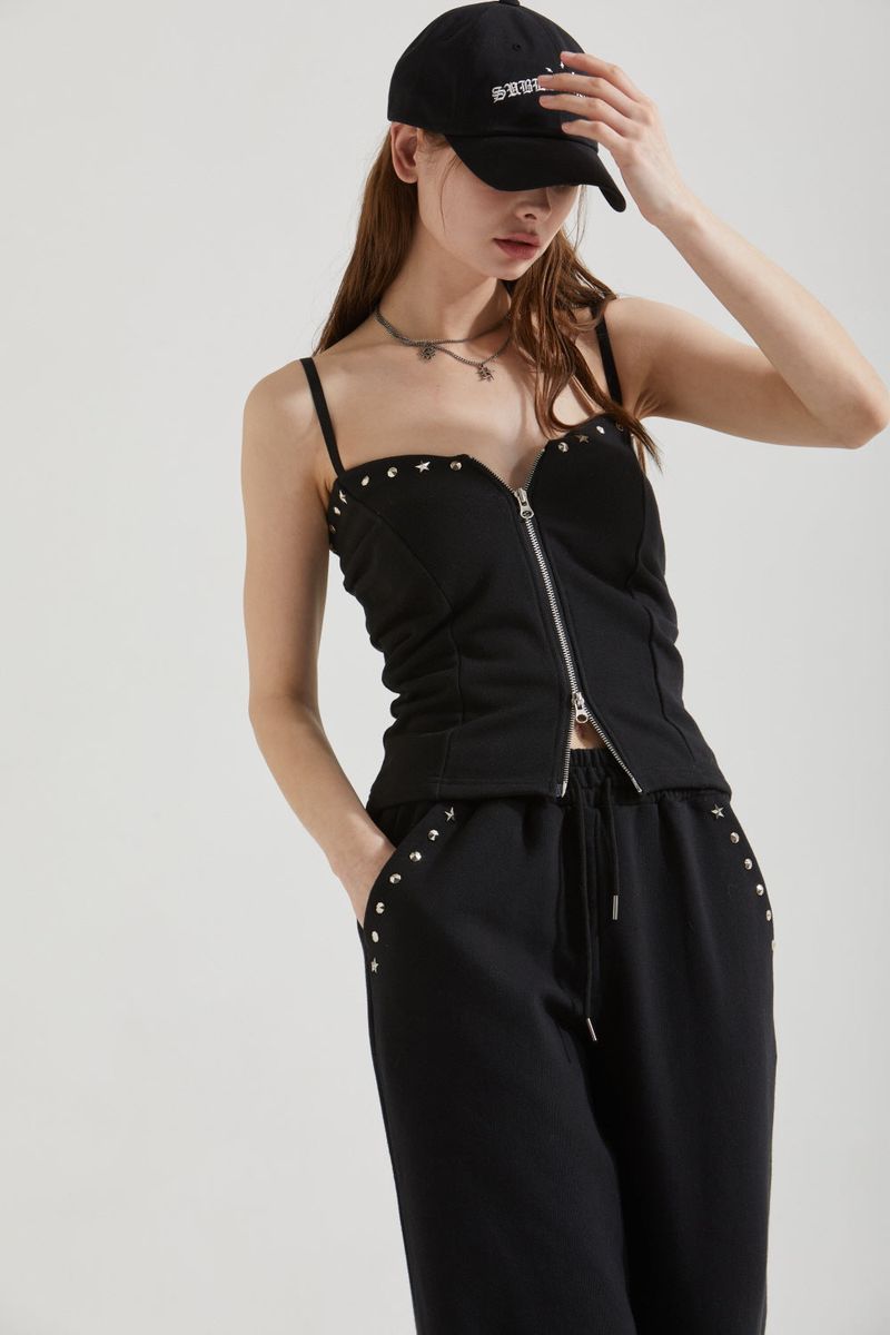 STUD TOP