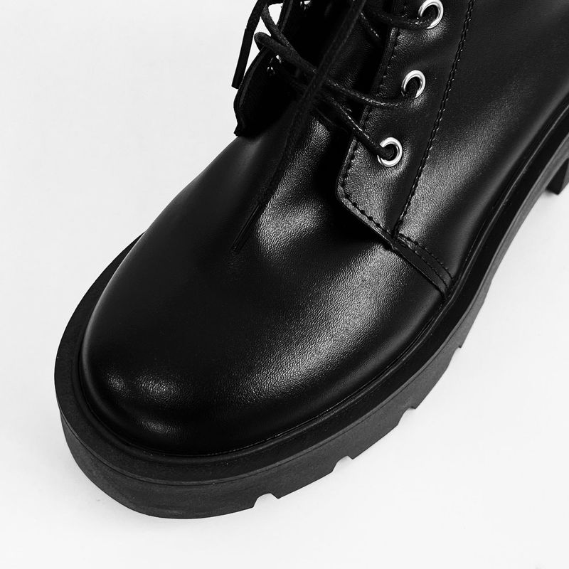 Jayden lace-up hoof walker