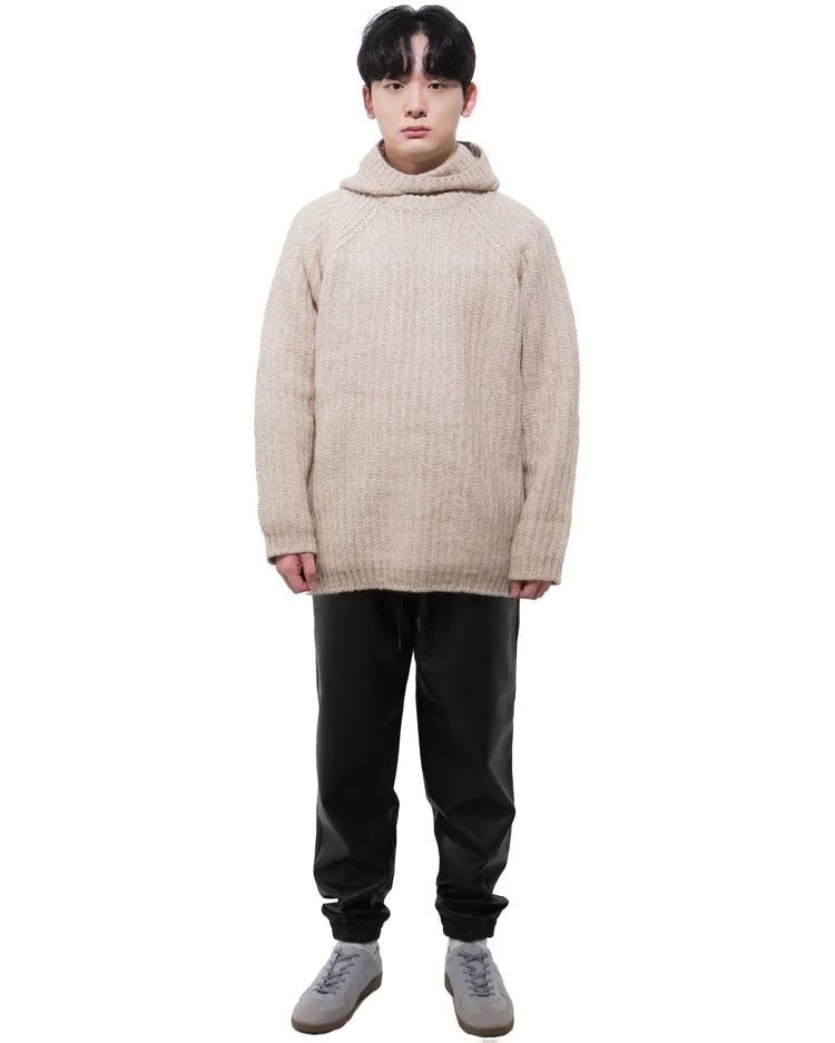 フードつきニット-BEIGE (送料込)- WooStore