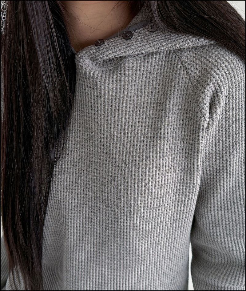 Revi henry neck hoodie (finger whole)