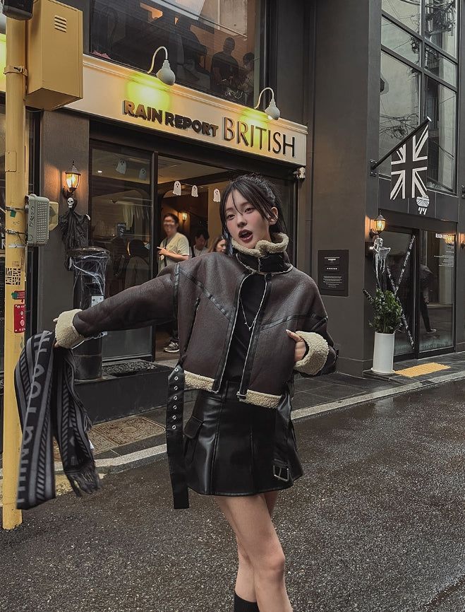 Deli Waist Buckle Crop Mustang