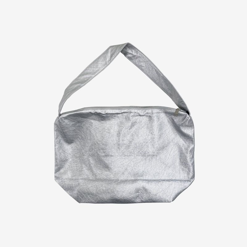 Flan Glossy Leather Hobabag
