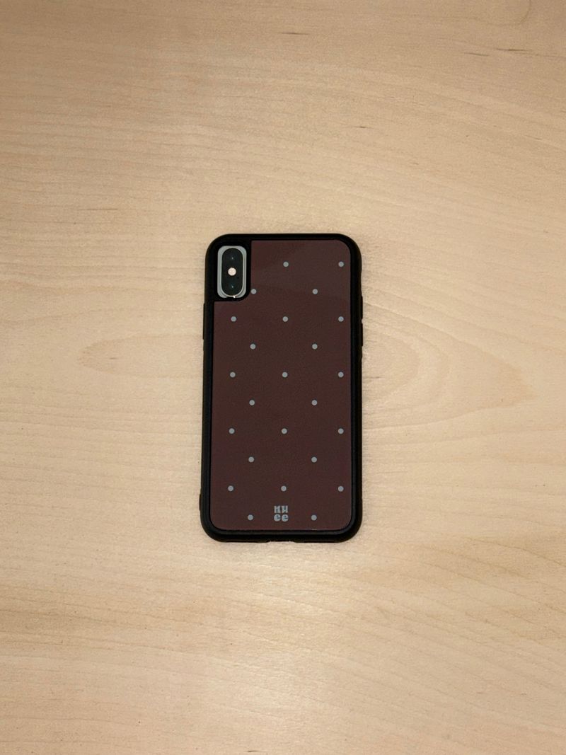 brown dot case 