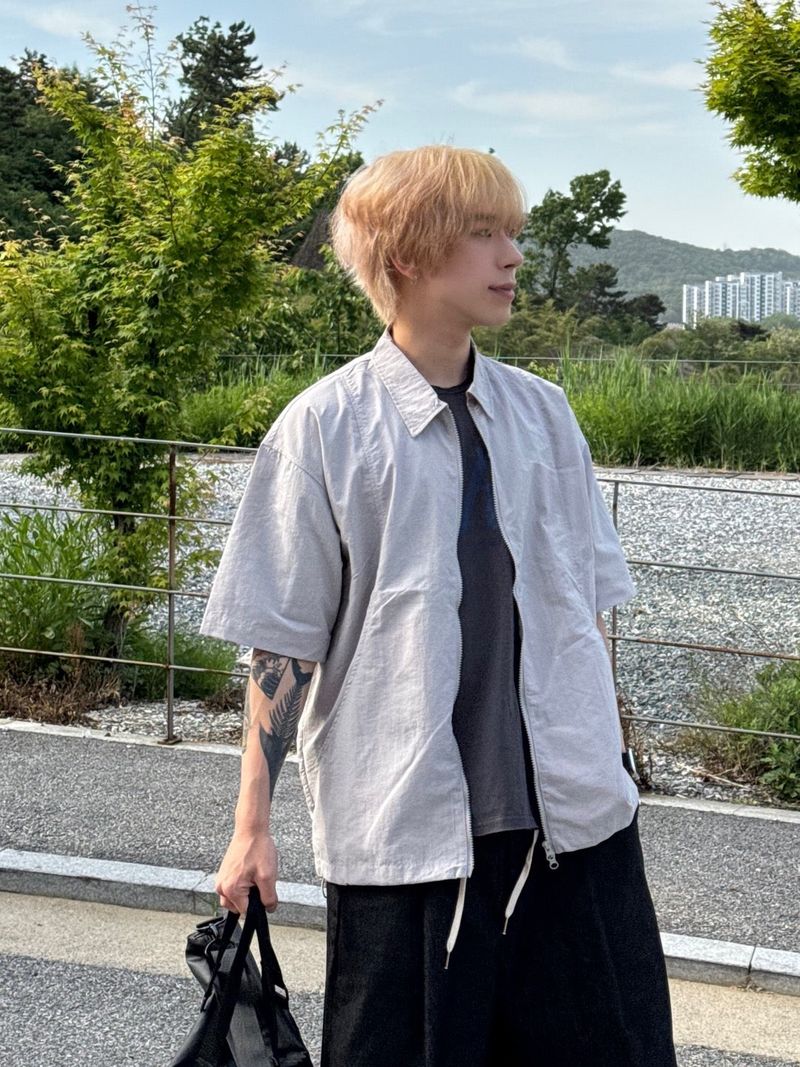 Factory nylon two way short sleeve zip-up jacket 2C