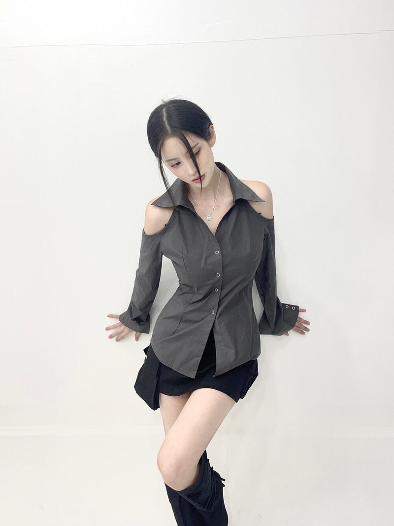 1029. Strap hole snap sh (3color)