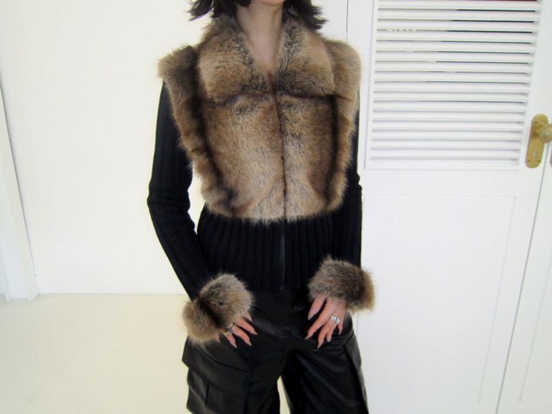 Vintage fur zip-up