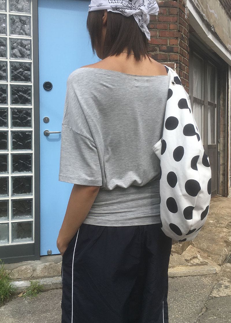 OFF SOULDER HALF TEE