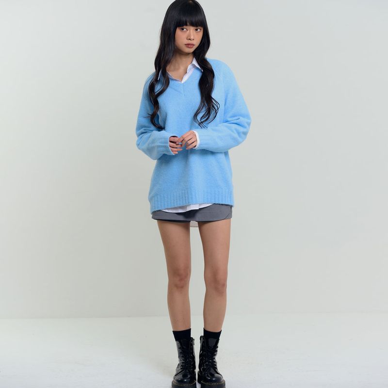 Soft Brushed V-Neck Knit Sky Blue