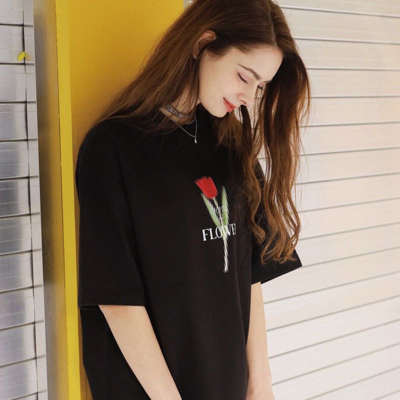 チューリップアートワークTシャツ (2color)
