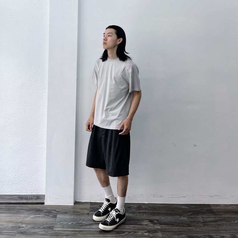 Minimal Paneled Loose Tee