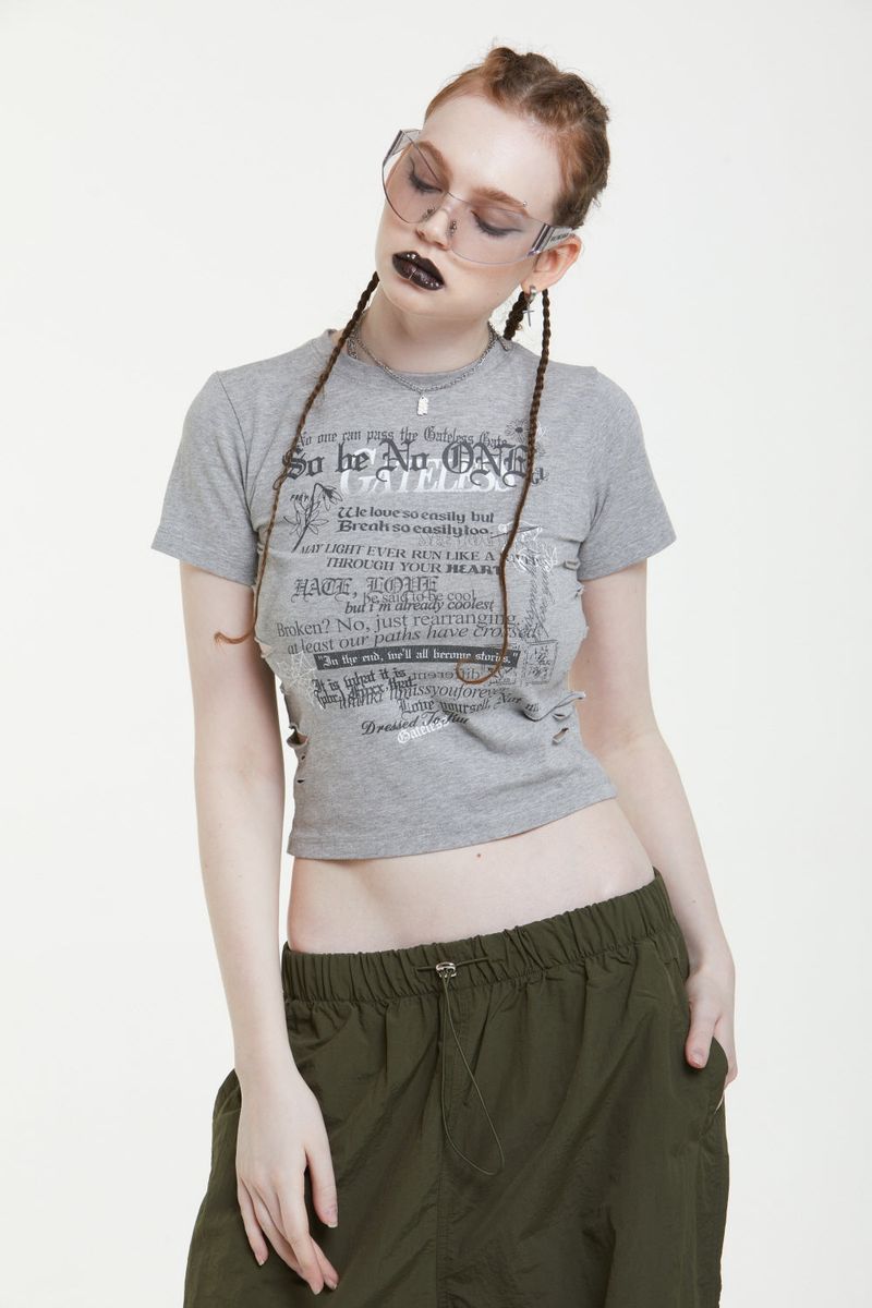 スナップTシャツ