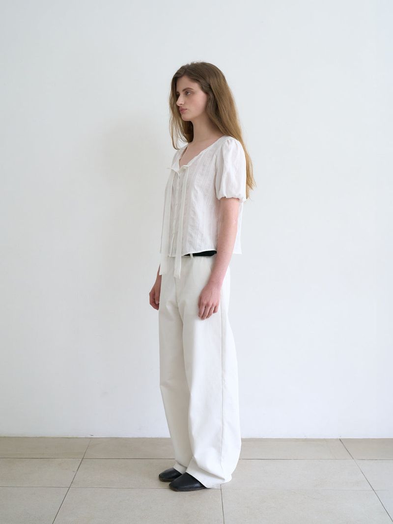Claire blouse (Ivory)