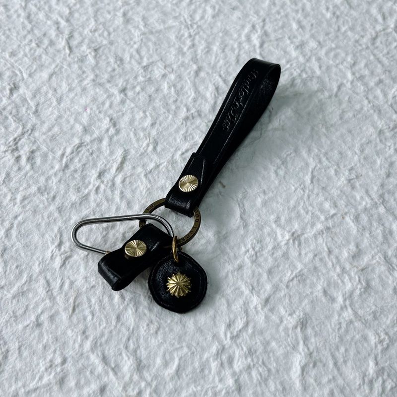 Relic Carabiner