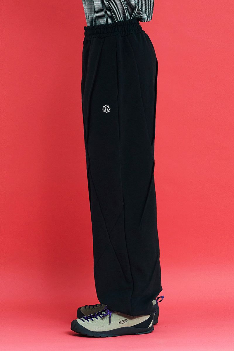 DART SWEATPANTS / BLACK