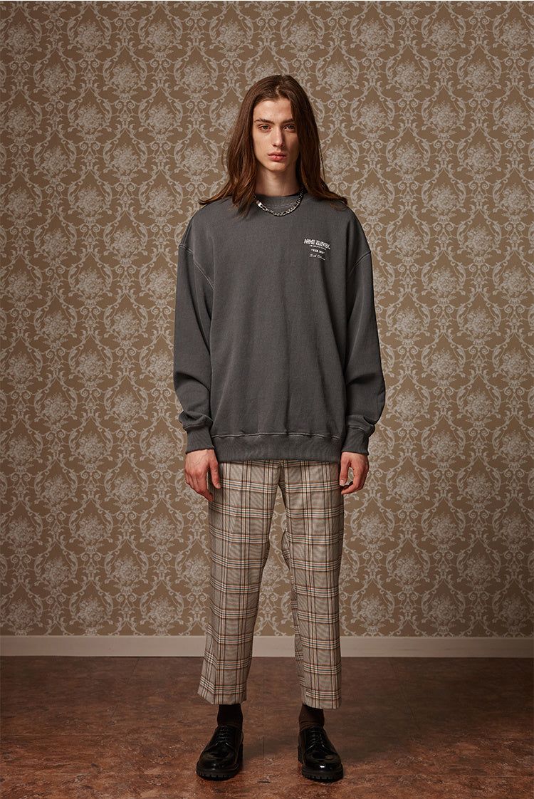 Pigment washed crewneck