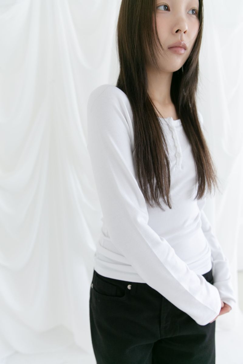 4 button deep neck long top(4colors)