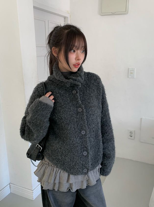 anyonemore（エニーワンモアー）の「Pure High Neck Collar Button Knit Cardigan（Tops）」