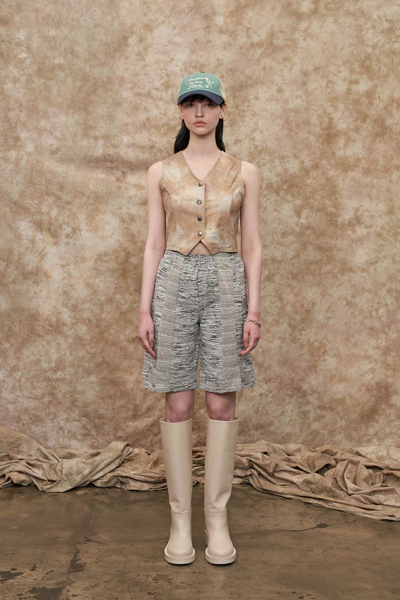 [22S] BACK SLIT VEST