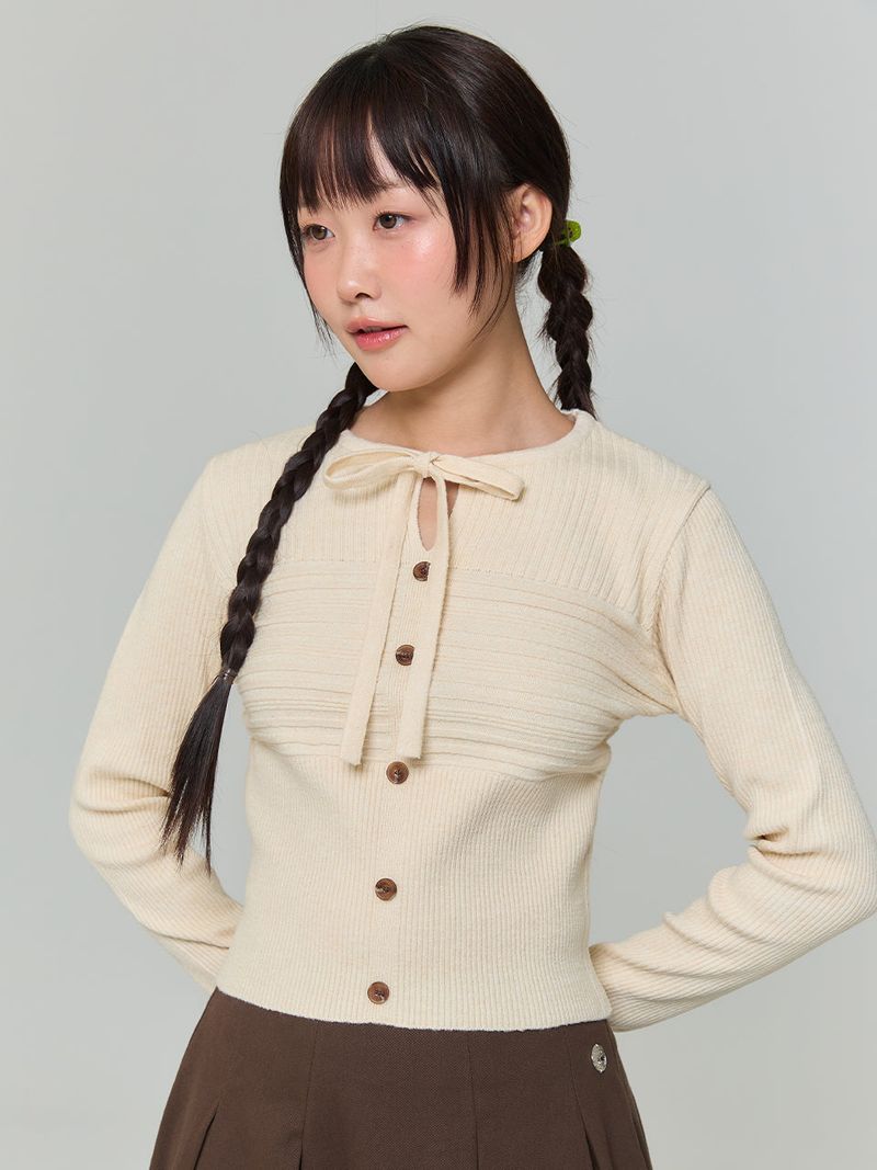 RIBBON BUTTON SILM KNIT - BUTTER