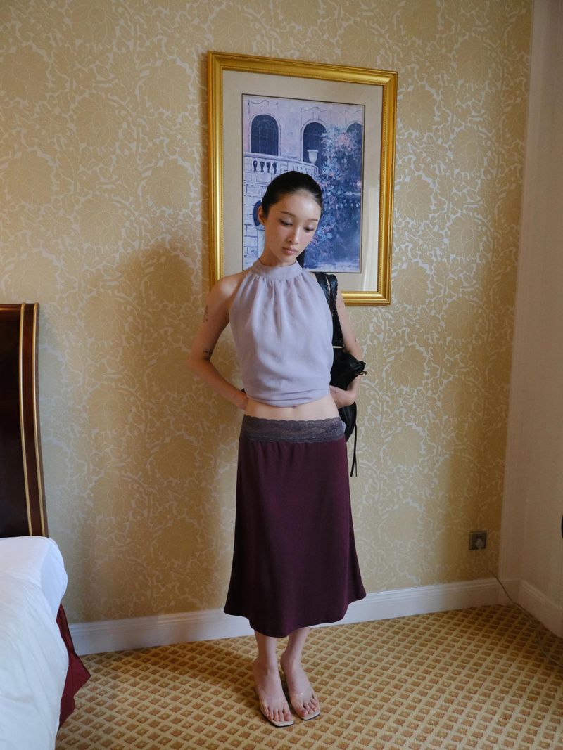lace sagging sk