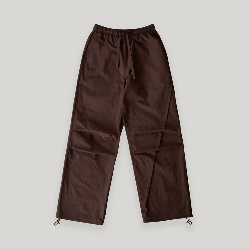 UBEIGE（ユーベイジ）の「Brown Slit Nylon Pants（Pants）」