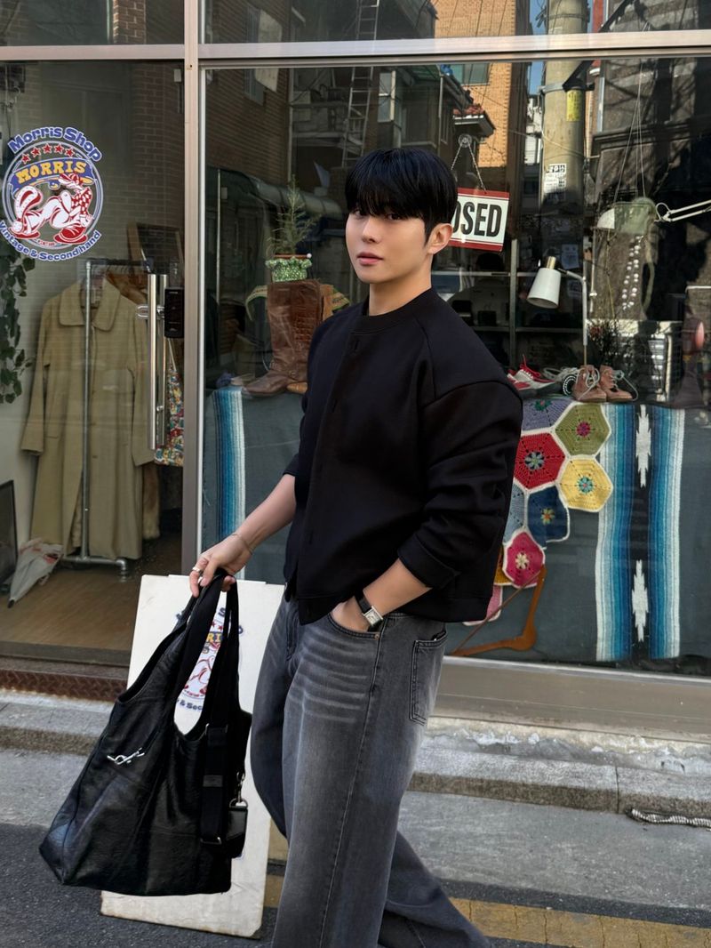 League wool crop cardigan jacket