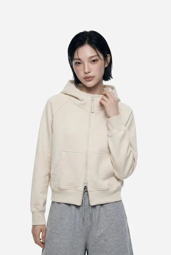 EEUN（イウン）の「26FW★ [ EEUN MADE ] Raglan Crop Hood Zip-Up（Tops）」