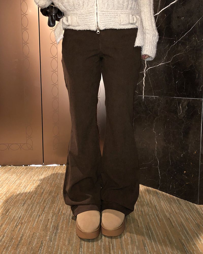 WONDER WONDER(ワンダーワンダー)の「Chahi Fleece Slim Bootcut Corduroy Pants(Pants)」