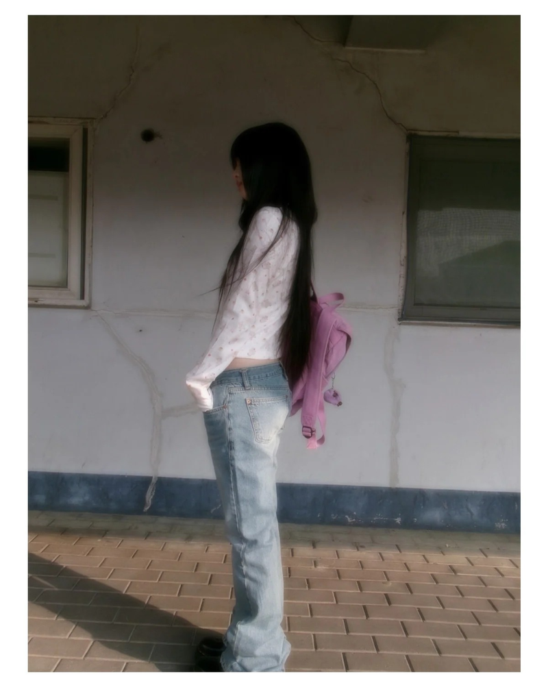 low-rise bootcut