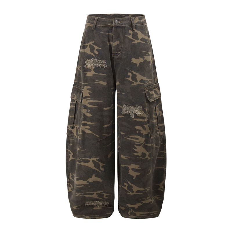 Cozy&Kitsch（コージーアンドキッチ）の「Wild Camo Flare Cargo Pants 233238565（Pants）」