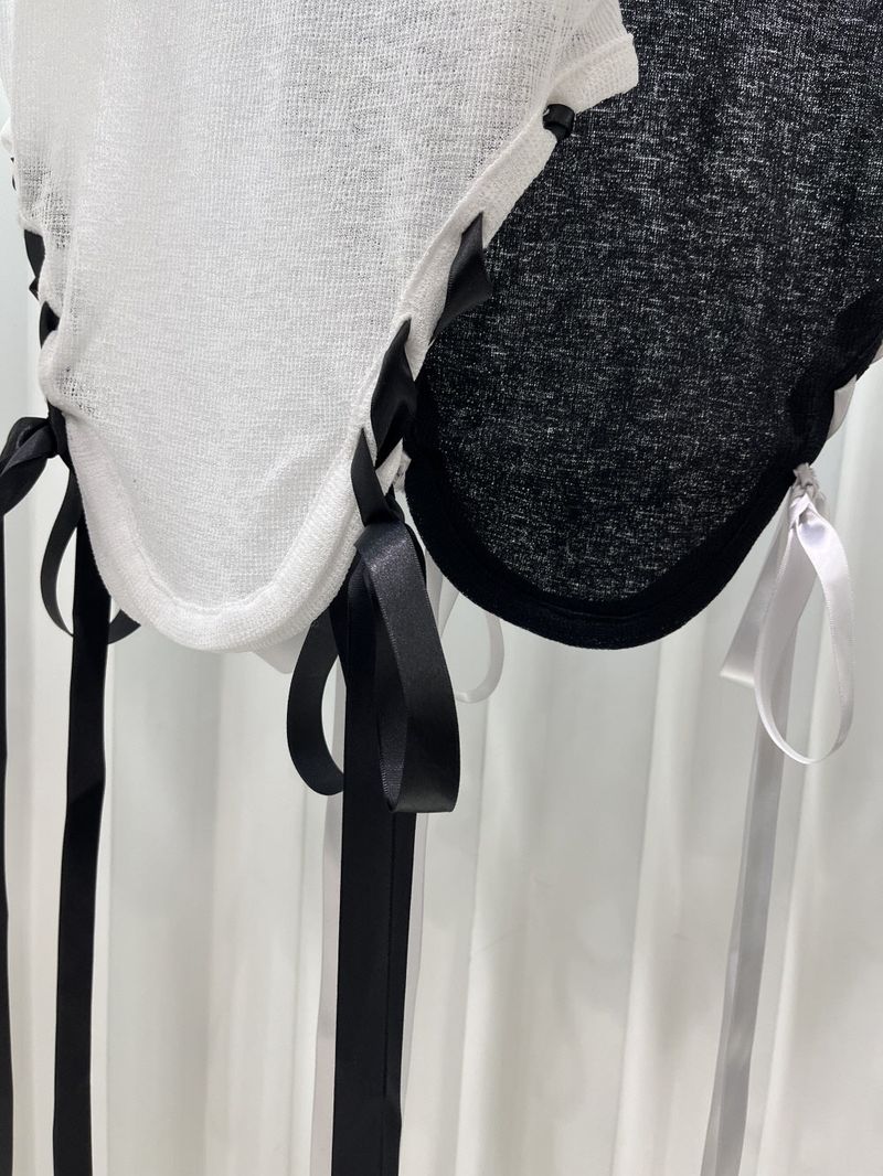 サイドリボンTシャツ