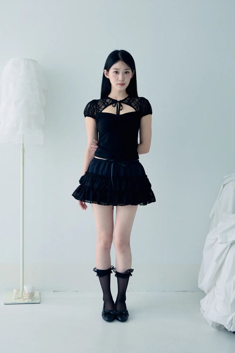 Muse lace top (Black)