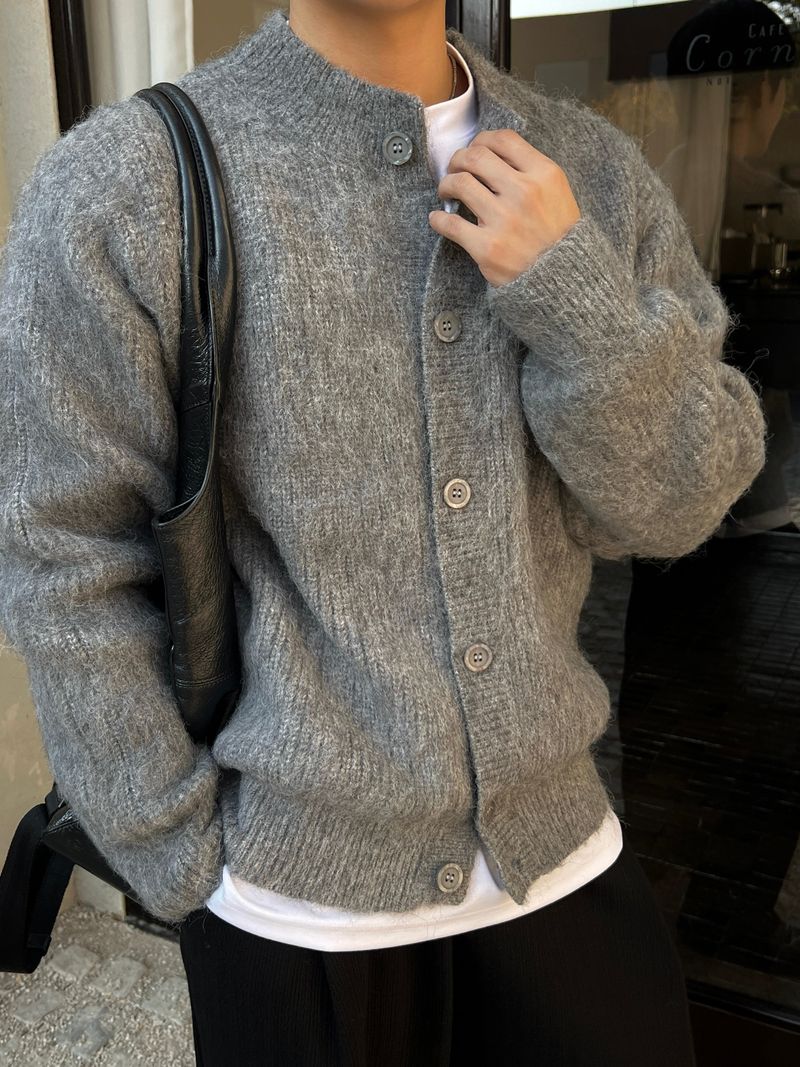 Brush wool cardigan