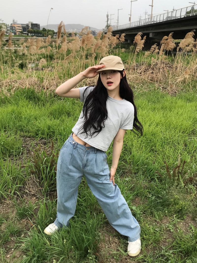 Ant buckle camp cap