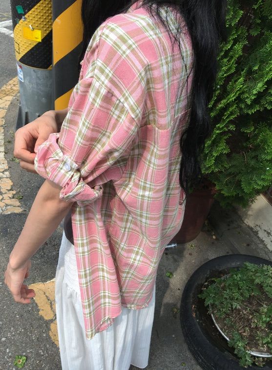 Toui Check Three Quarter Rolled-up Loose Fit Shirt