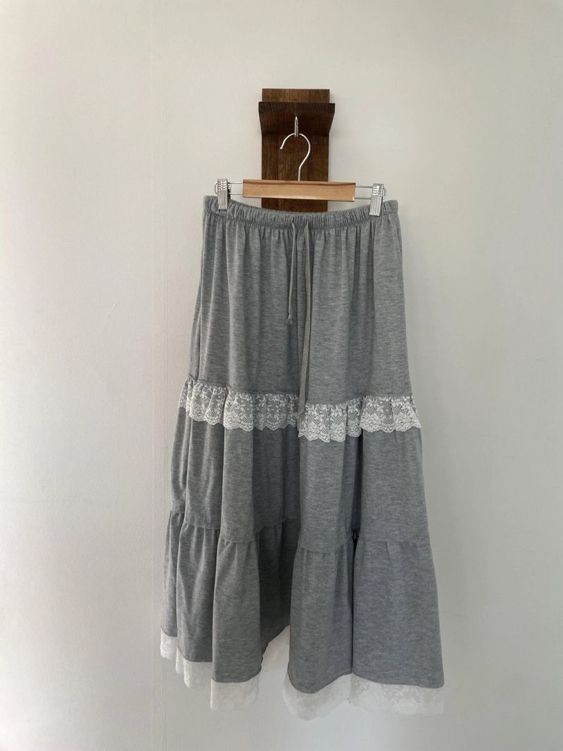 katz lace banging skirt