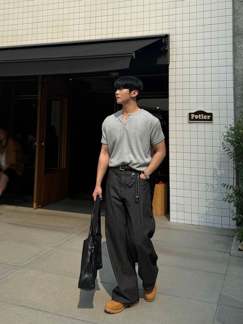 Pint stripe denim pants