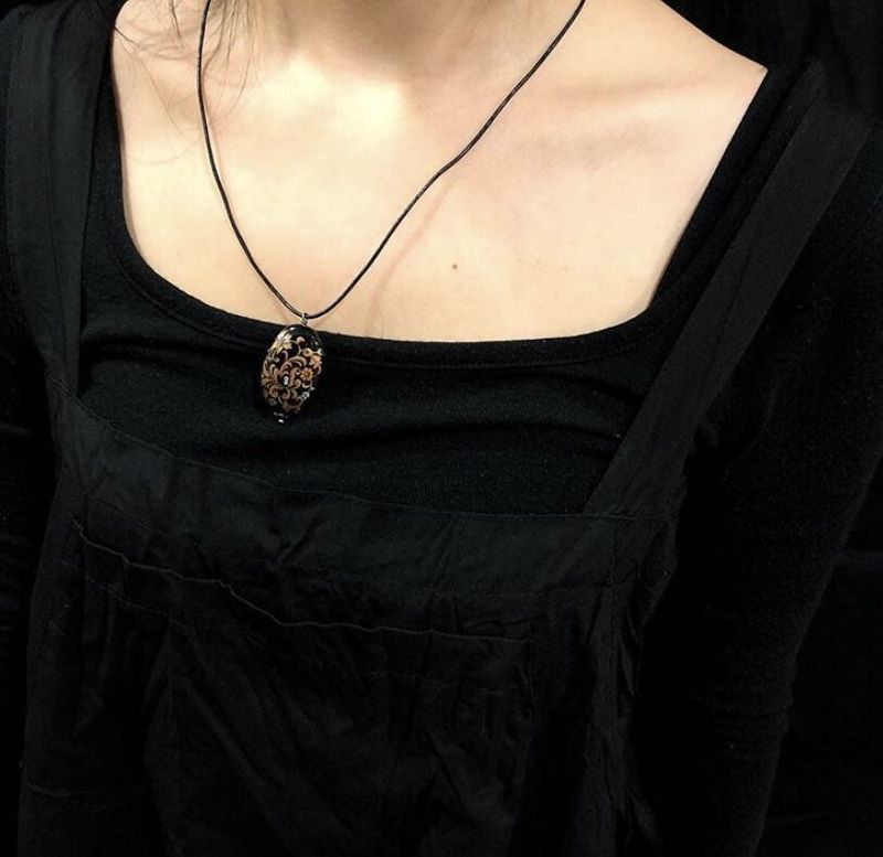 Round nacre necklace 