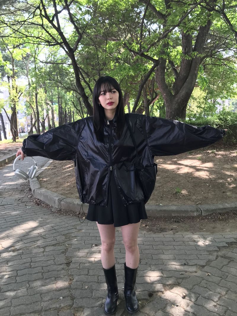 lustrous windbreaker jacket