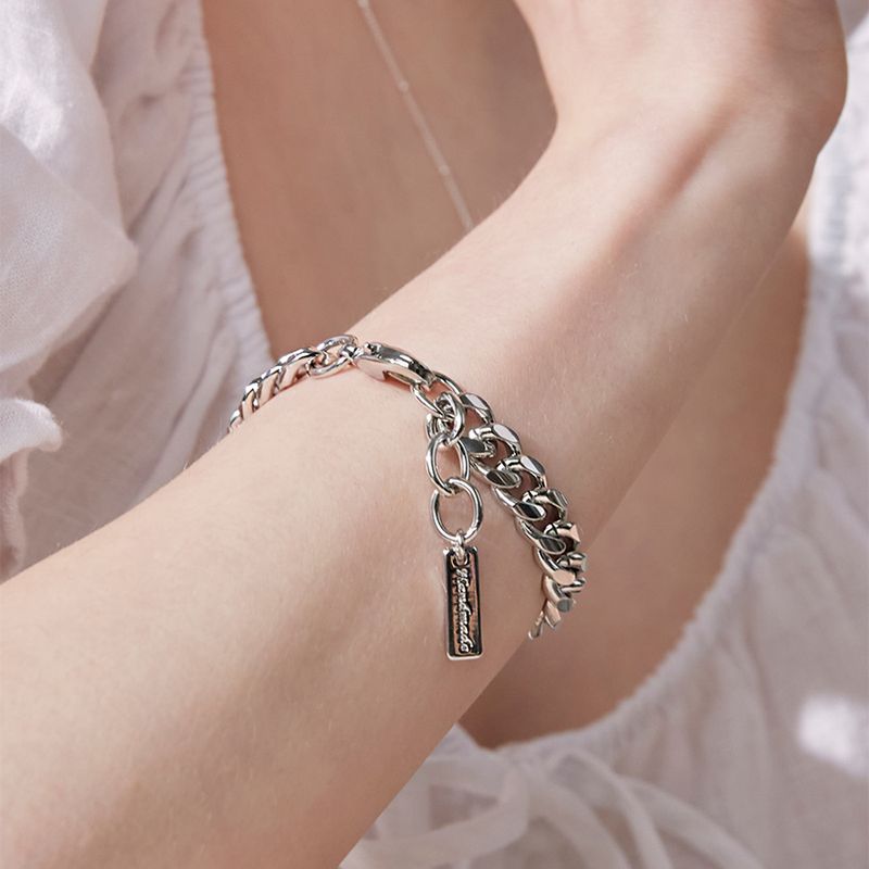 Hei（ヘイ）の「モダン メタル チェーン ブレスレット（アクセサリー）」