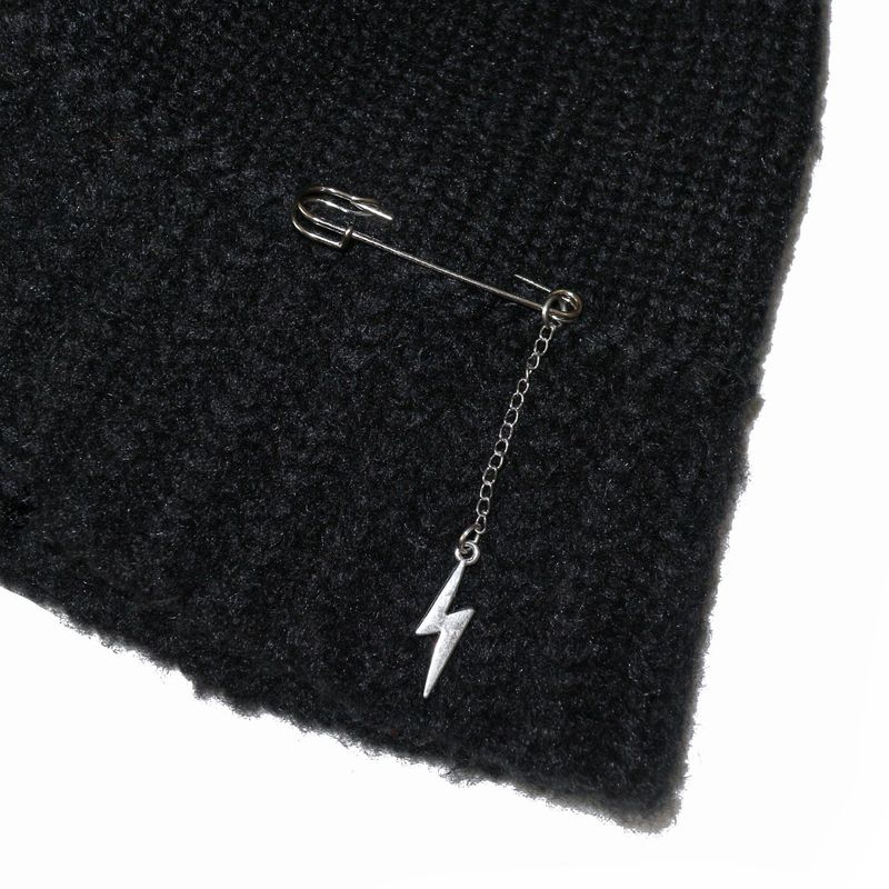 THUNDER CHAIN PIN