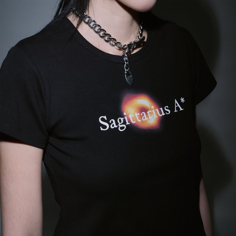 BLACK HOLE TEE