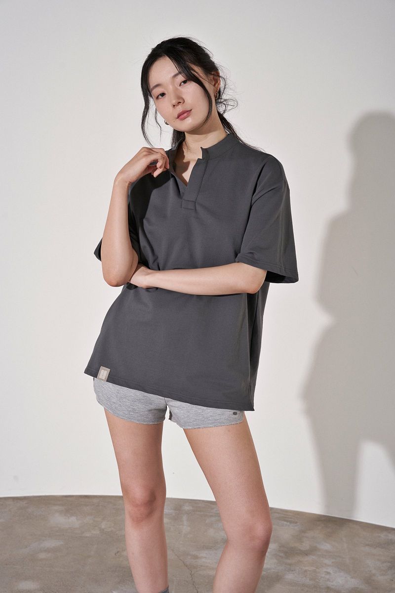 S-C OPEN HENLEY-NECK 1/2 TEE (Charcoal)