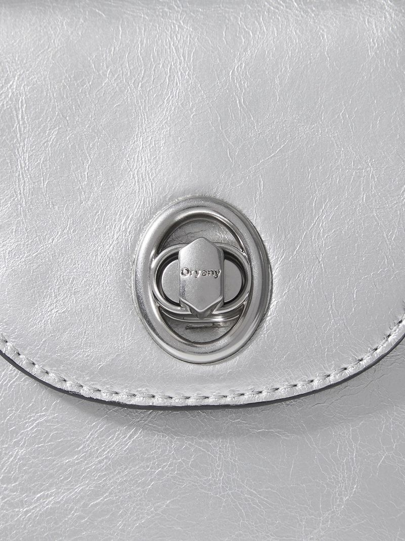 Egg Lock Tote