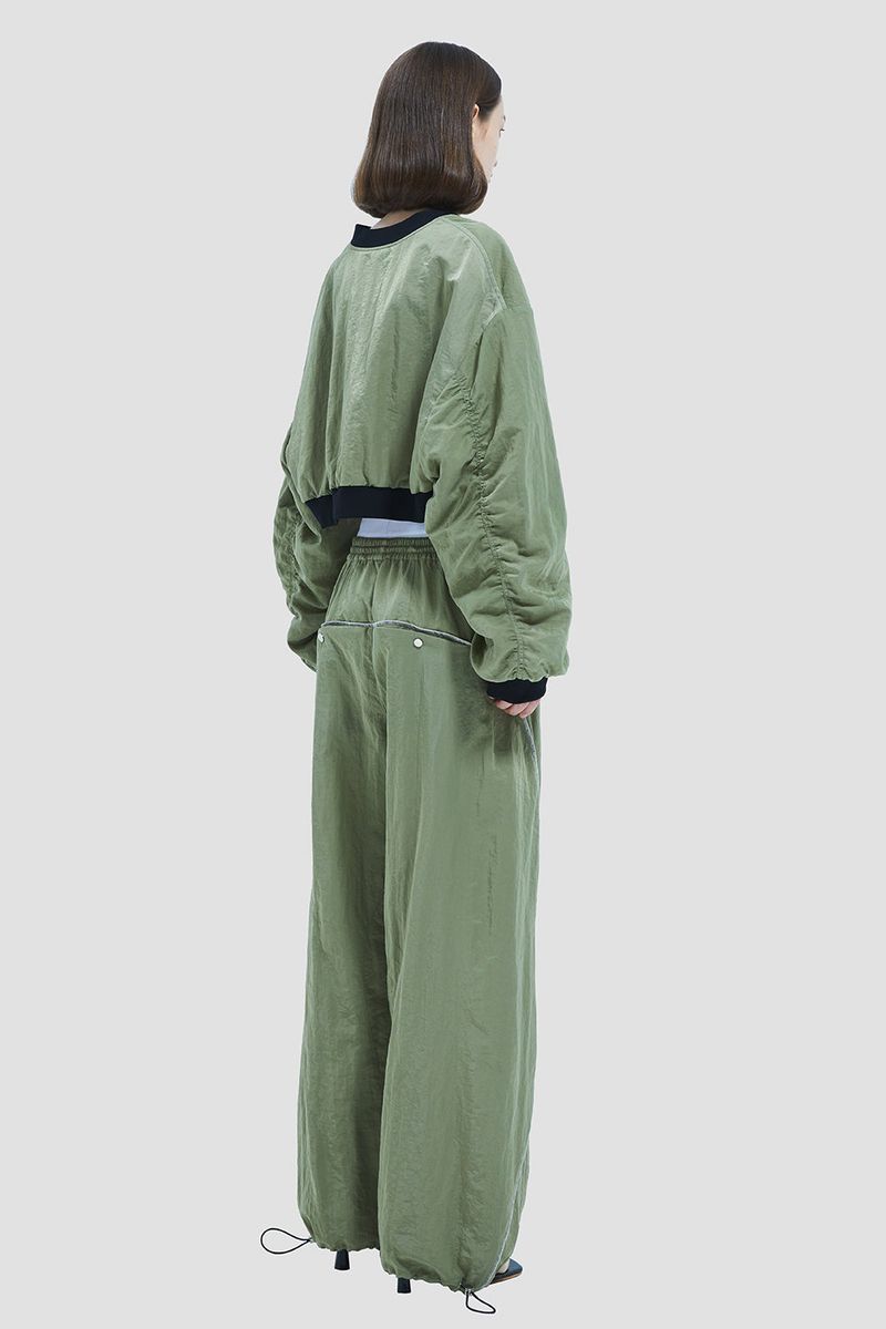BOMBER SLEEVES