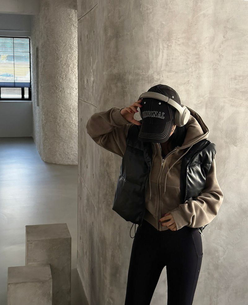 Leather Wellon Cropped Padded Best