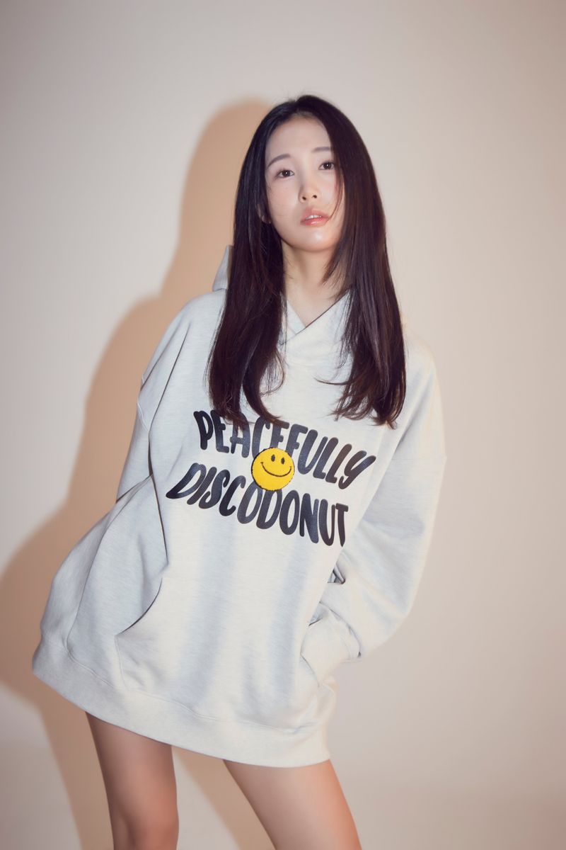peaceful smile hoodie_gr